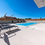 Villa Baraka With Private Pool Near Rovinj - Wiibuk *